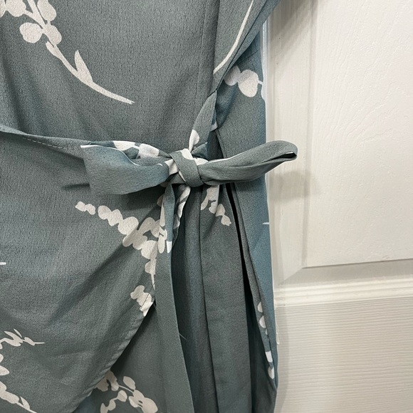 Mini Wrap Dress - Picture 3 of 3